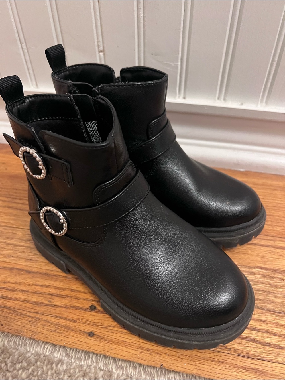 Cat and Jack girls Black Ankle Boots with Decorative Buckles size 11